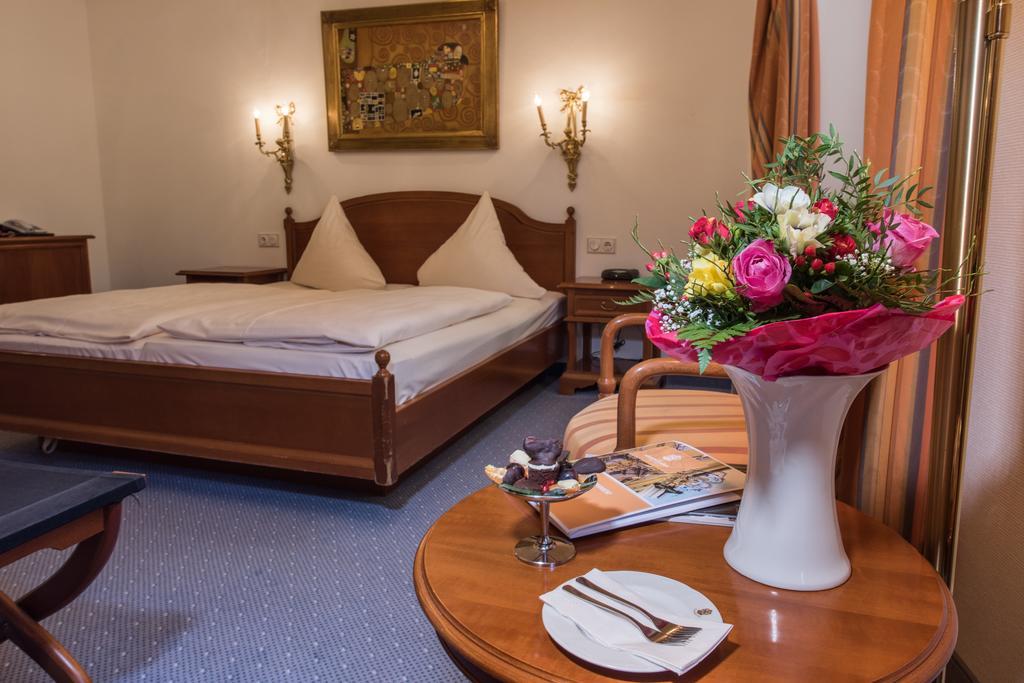 Hotel Goldener Loewe Meißen Dış mekan fotoğraf